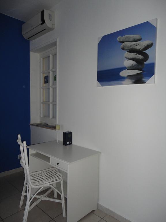 Travel And Living Hotel Trani Buitenkant foto