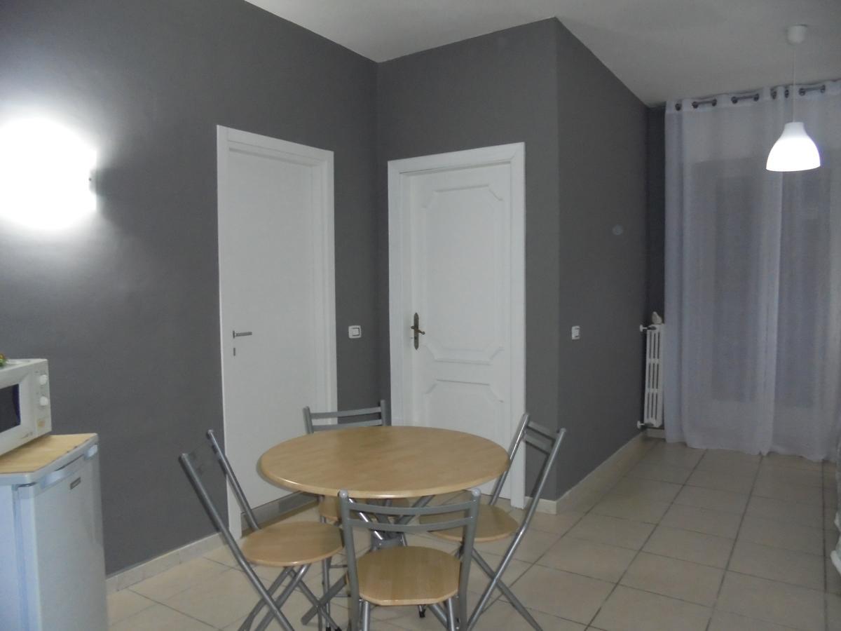 Travel And Living Hotel Trani Buitenkant foto